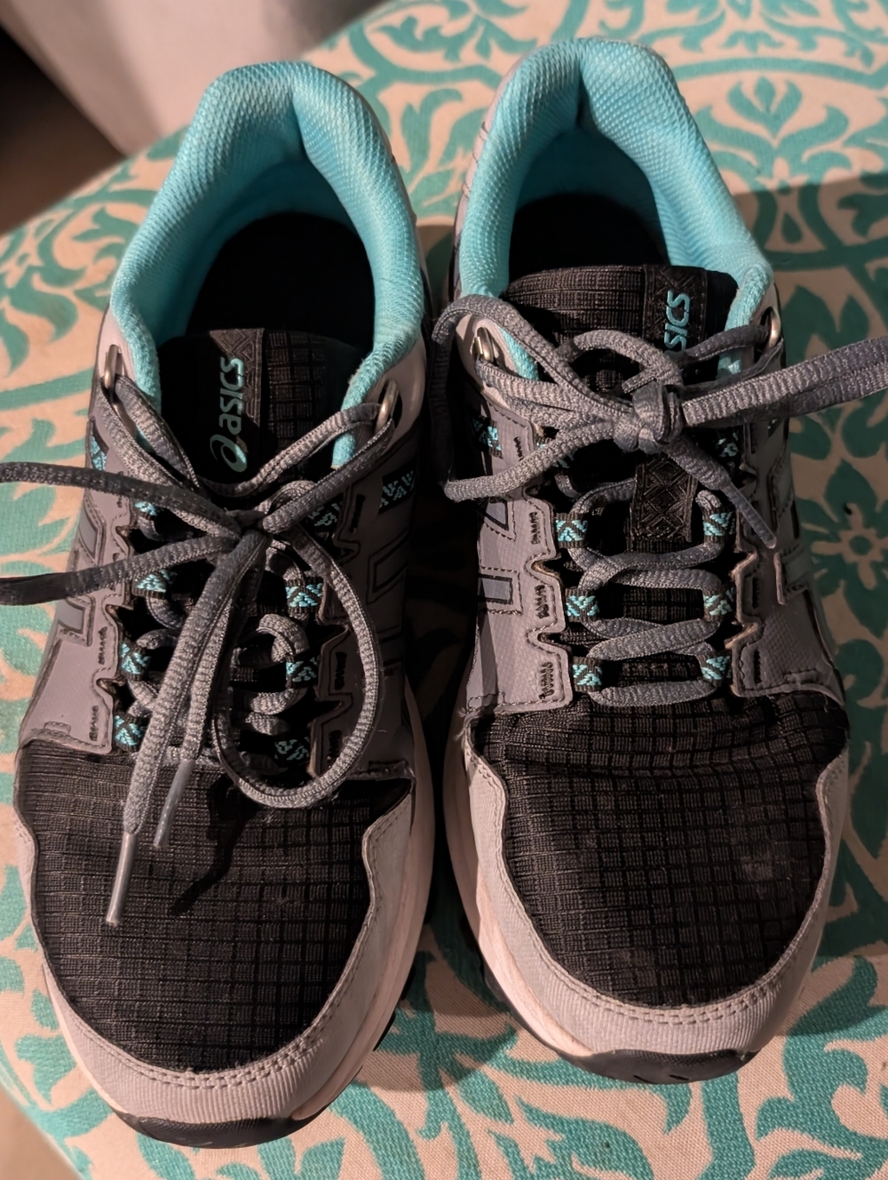 ASICS Women's Black & Teal Running Shoes